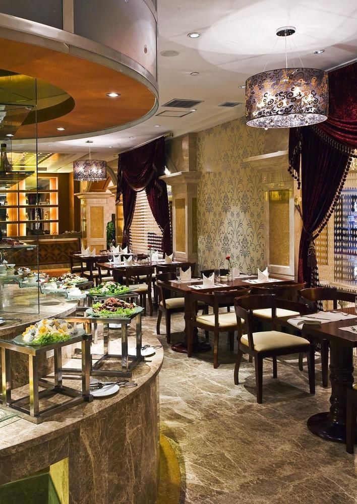 New Paris Hotel Harbin Exterior photo