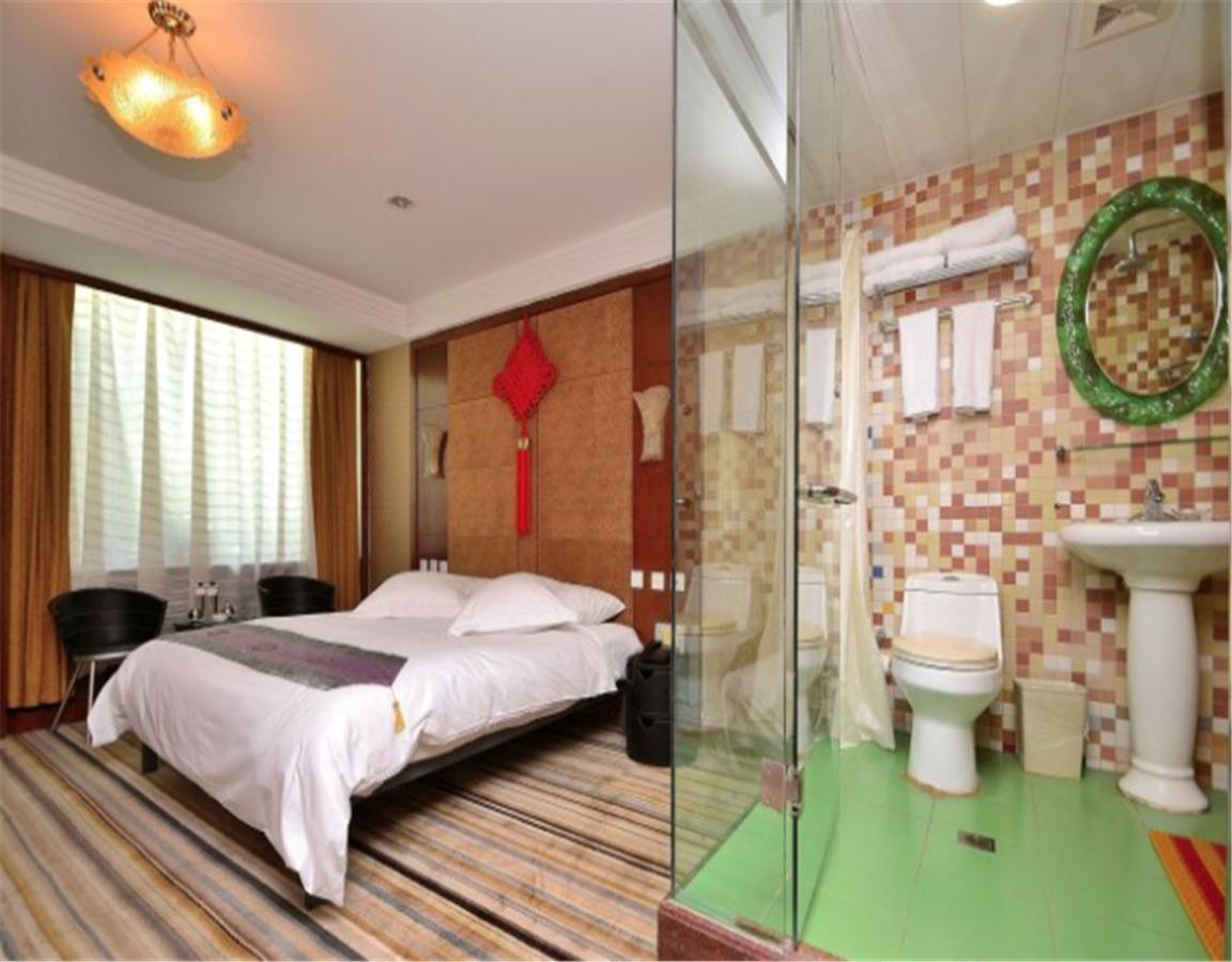 New Paris Hotel Harbin Exterior photo