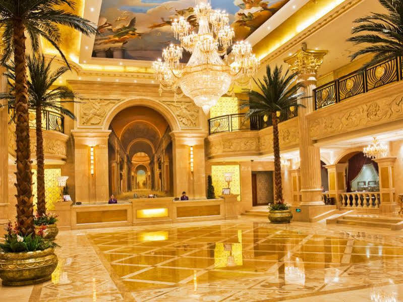 New Paris Hotel Harbin Exterior photo